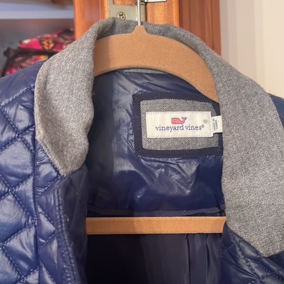 Vineyard vines jacket - Picture 3 of 5